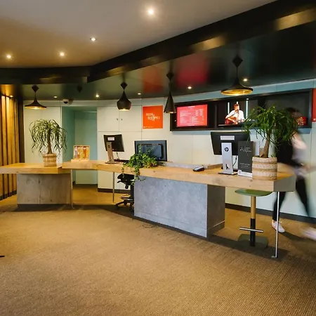 Hotel Ibis Centre Gare Avignon