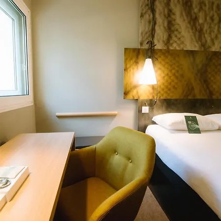 Ibis Centre Gare Hotel Avinhão